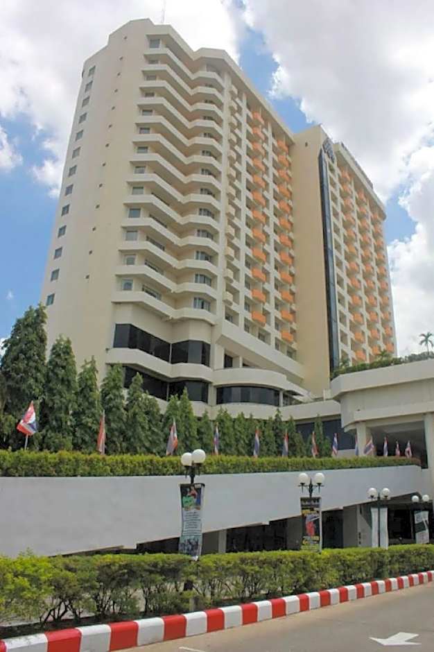Charoen Thani Khon Kaen Hotel