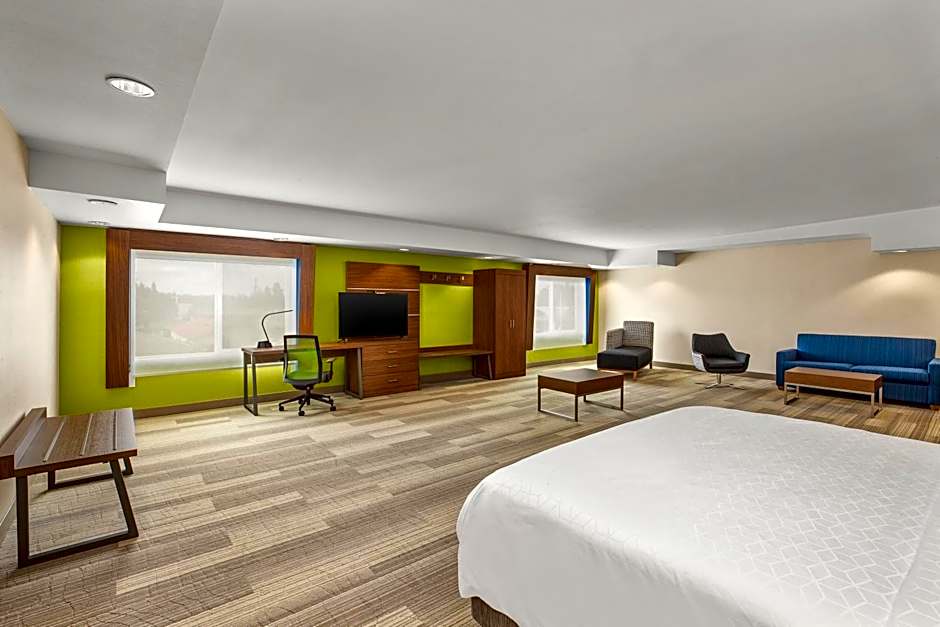 Holiday Inn Express Hotel & Suites Tacoma By IHG