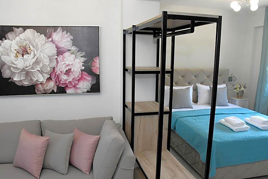 Theano Luxury Suites Nikiti