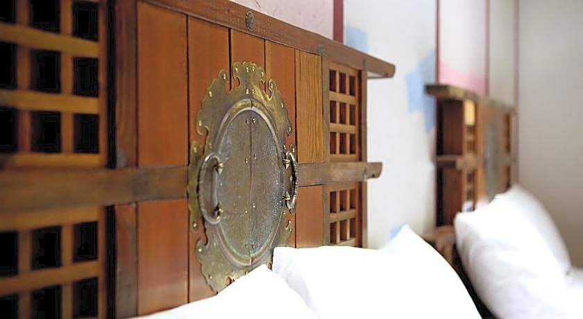 Jeonju Hanok Taejogung Hotel