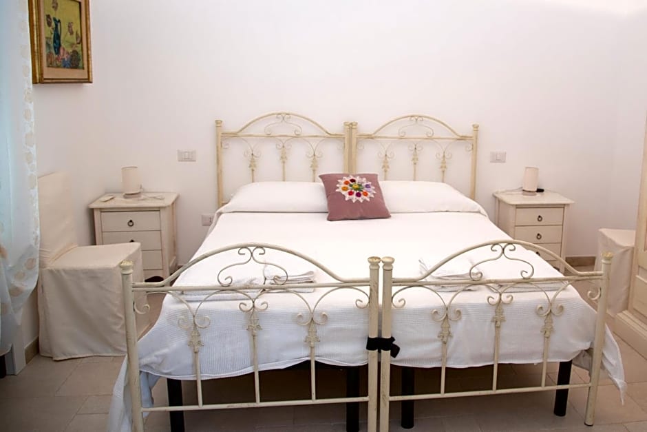 Bed & Breakfast La Casetta Nel Bosco – Castellana Grotte, LA