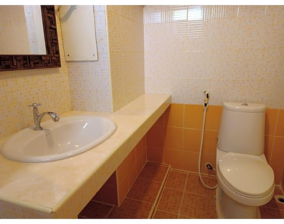 Grandview Condominia