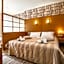 City Life Port Hotel