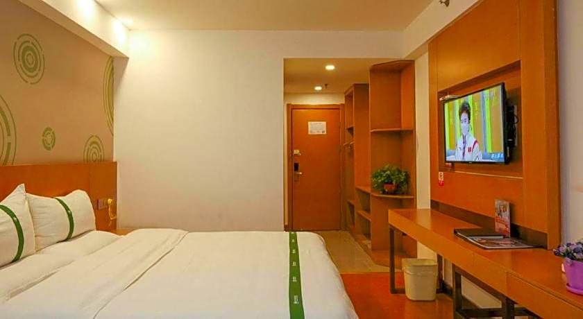 GreenTree Inn Jinzhong Pingyao City South Railway Station Express Hotel