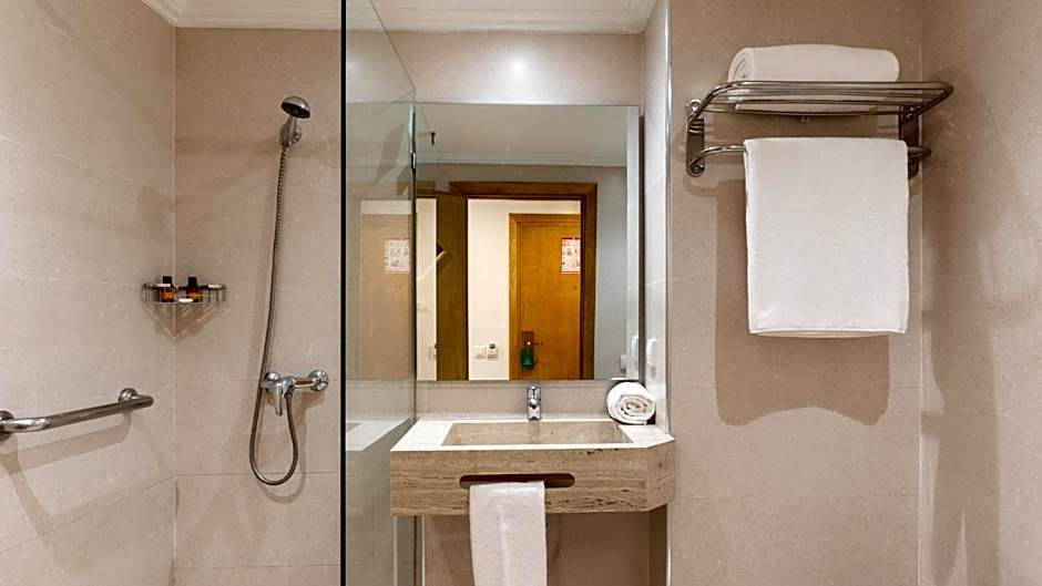 Hotel Al Walid