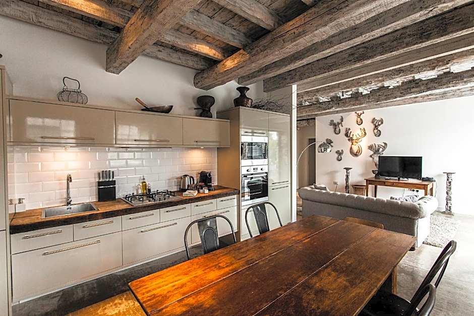 ANRÁN at Tidwell Farm