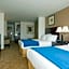 Holiday Inn Express Hotel & Suites Antigo By IHG