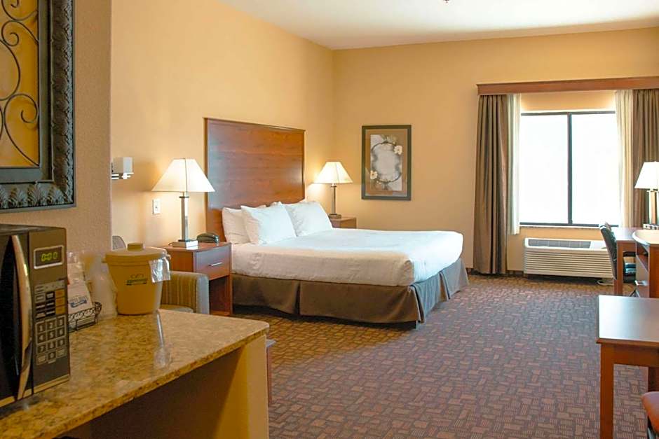 Grand Forks Lodge and Suites