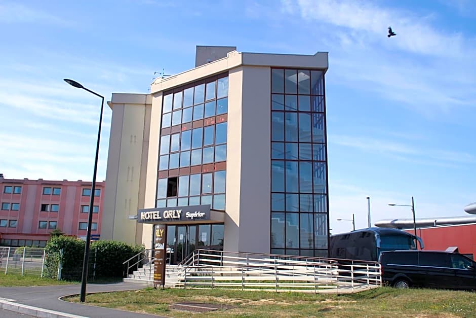 Orly Superior Hotel