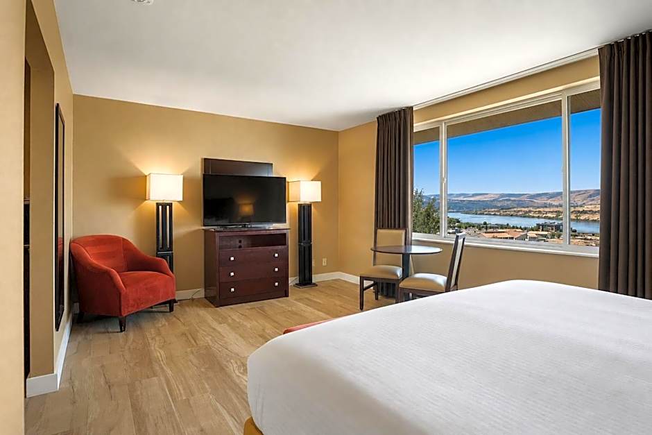 Celilo Inn