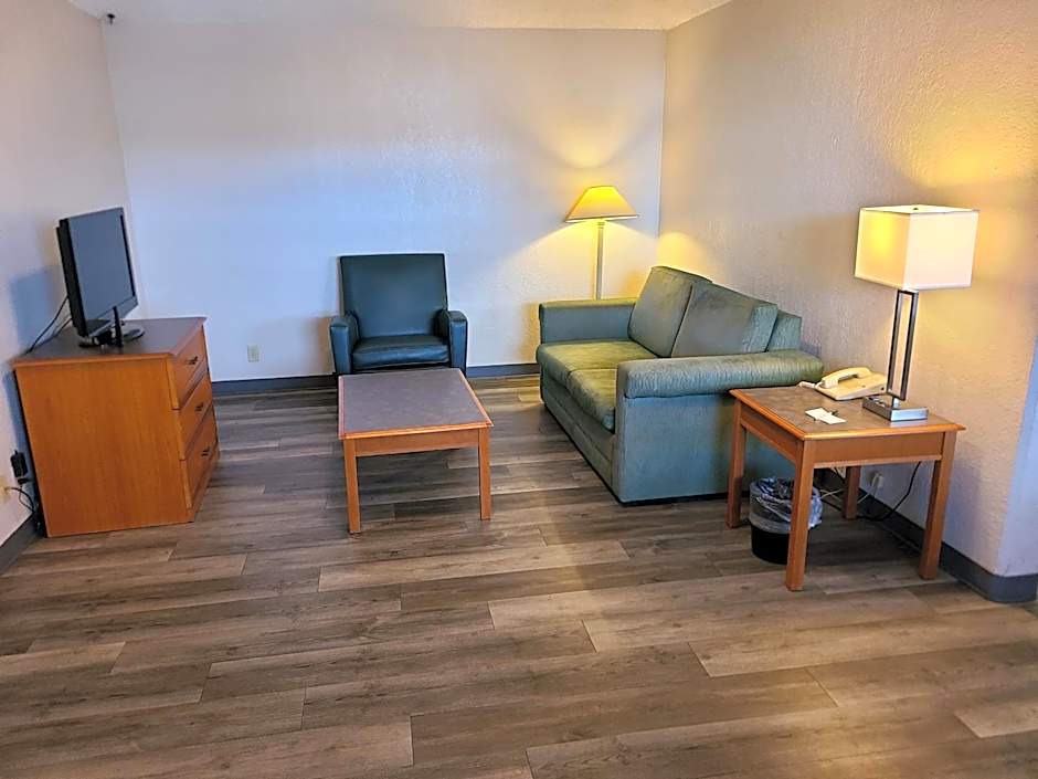 La Quinta Inn & Suites by Wyndham Farmington