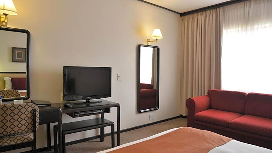 Cumberland Hotel & Conference Centre Worcester