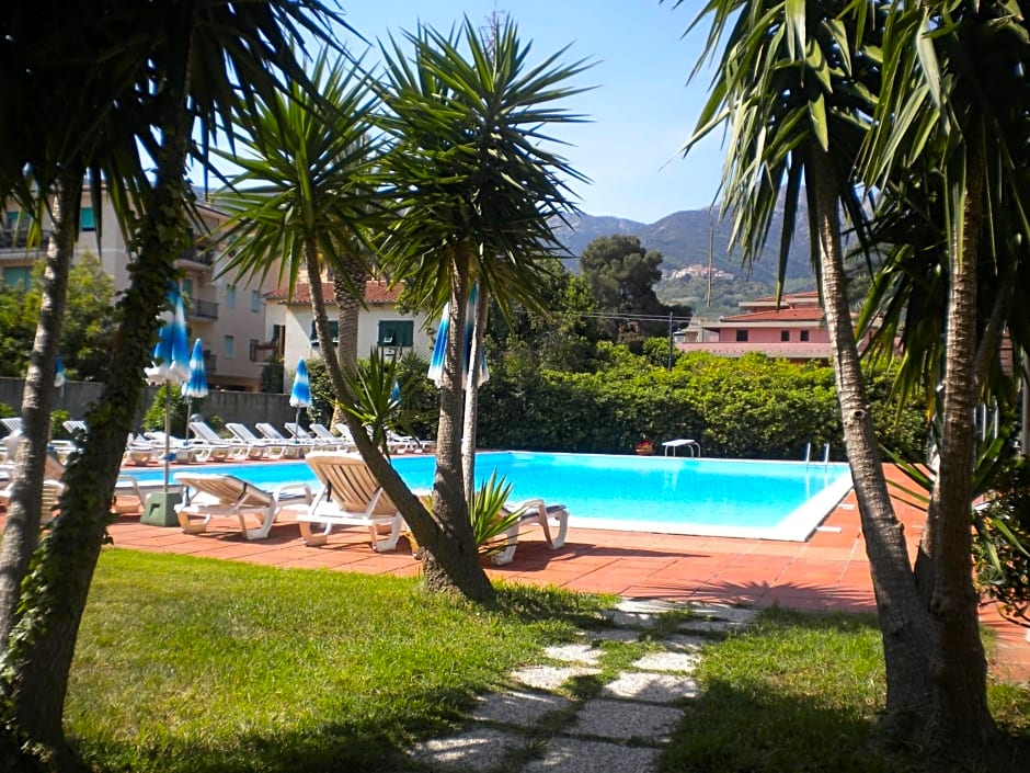 Hotel Marinella