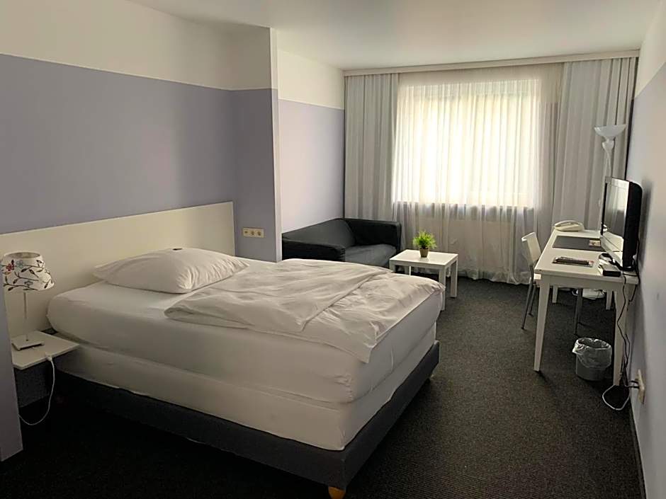 Hotel U. + Apartments