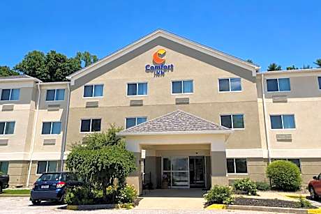 Comfort Inn Barboursville near Huntington Mall area