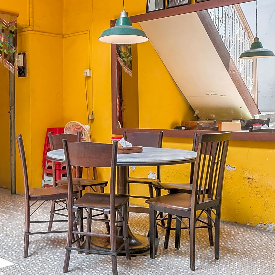 Voyage Home – Malacca , TX