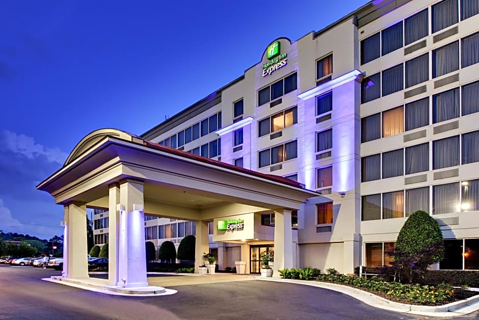 Holiday Inn Express Atlanta-Kennesaw