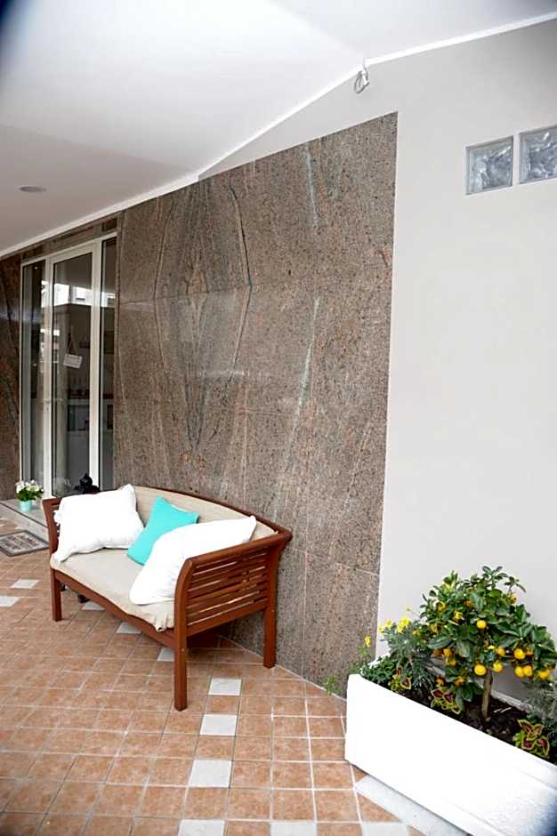 Mediterranea Sea House