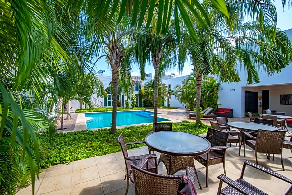 Hotel Embajadores