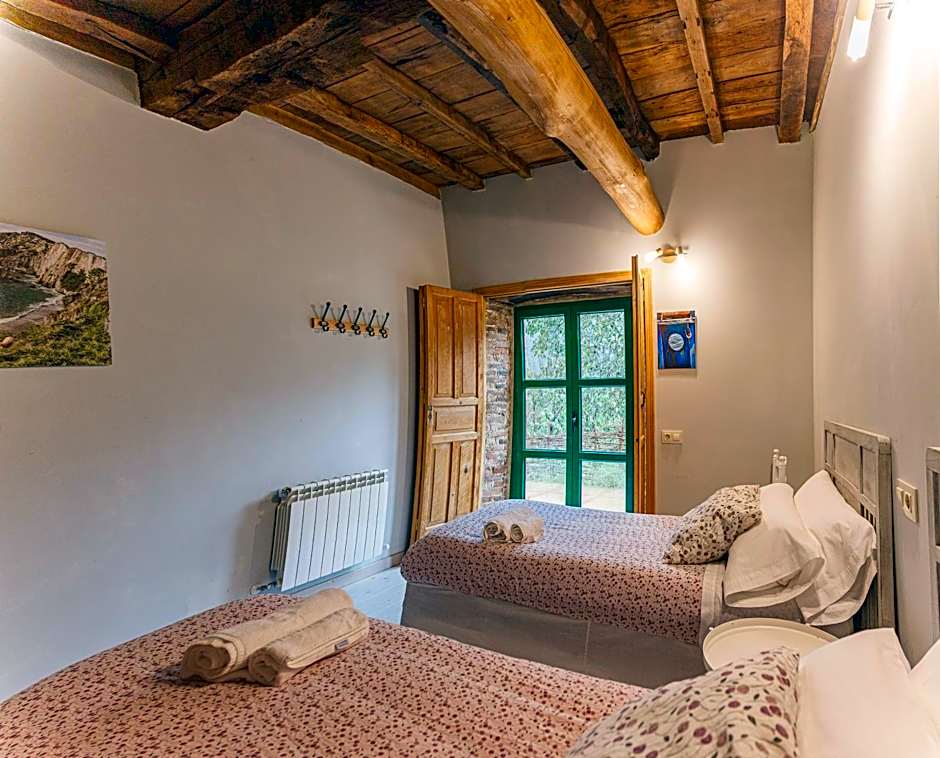 La Figal de Xugabolos, Salas