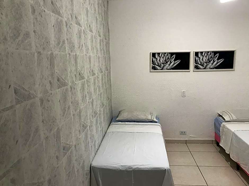 Pousada Hostel Universitário