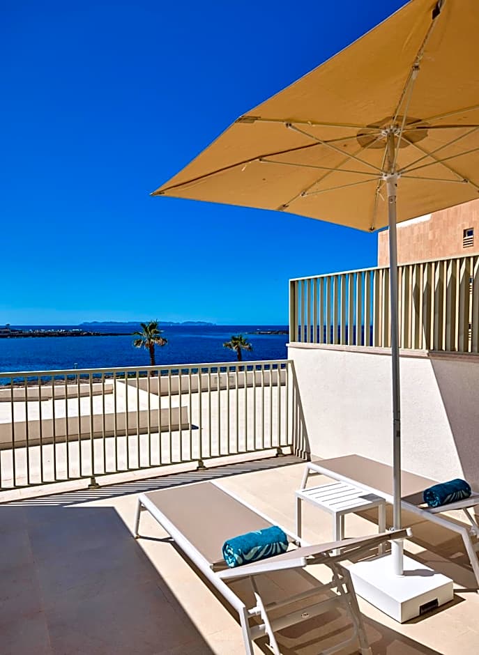 Universal Hotel Romantica