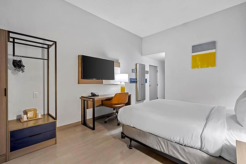 Comfort Inn & Suites Ft.Jackson Maingate