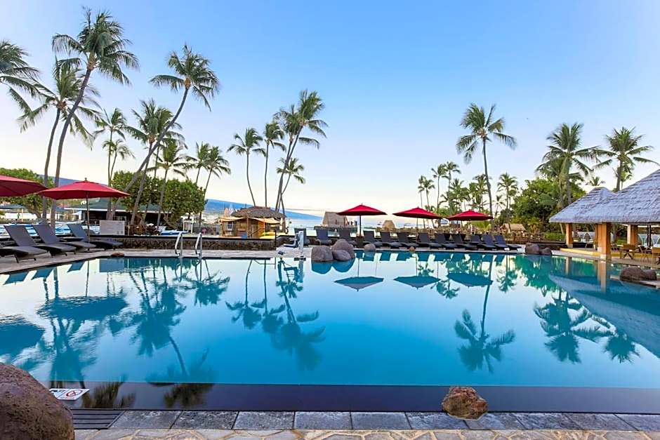 Courtyard by Marriott King Kamehameha's Kona Beach Hotel