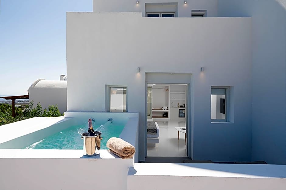 Cycladic Suites & Spa