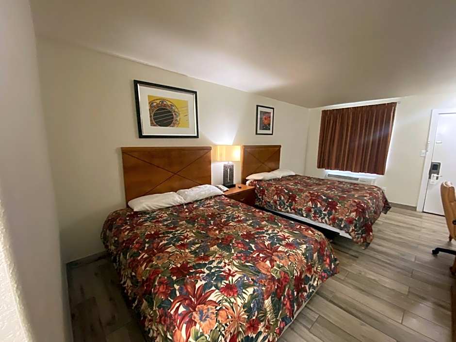 Cedar Creek Inn