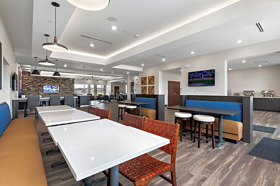 Holiday Inn Express Kansas City North Parkville By IHG