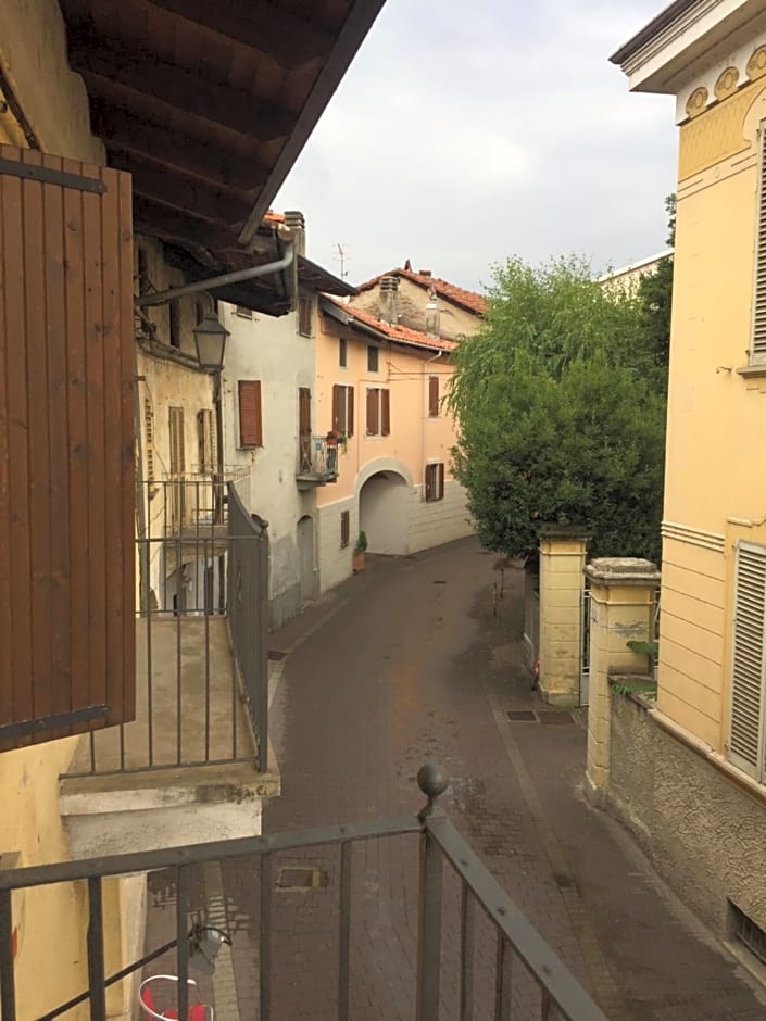 B&B Sotto Le Mura – Pavone Canavese, NY