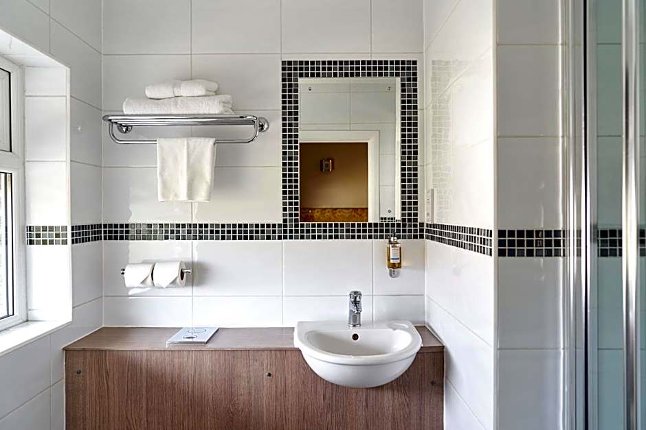 Antoinette Hotel Wimbledon