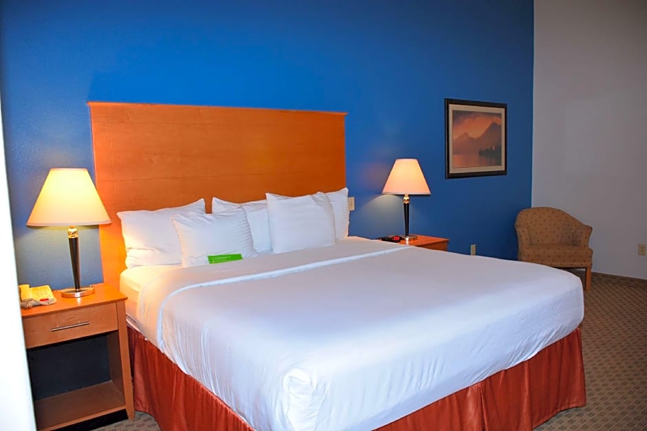 Baymont Inn & Suites Brenham