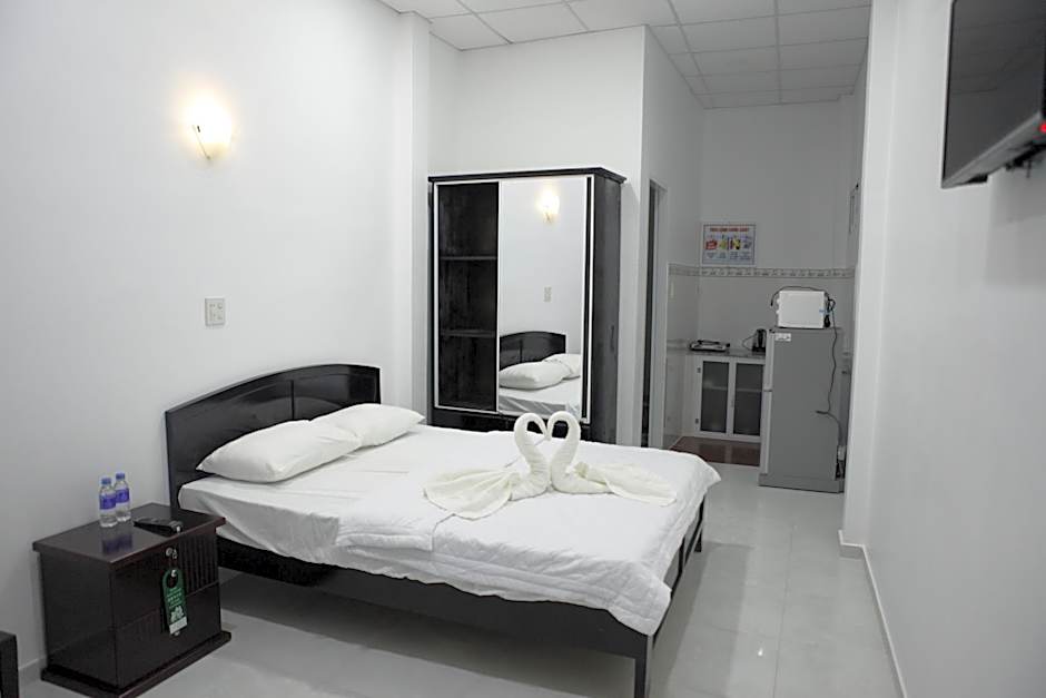 Van Nguyen Minihouse