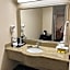 Burbank Inn and Suites