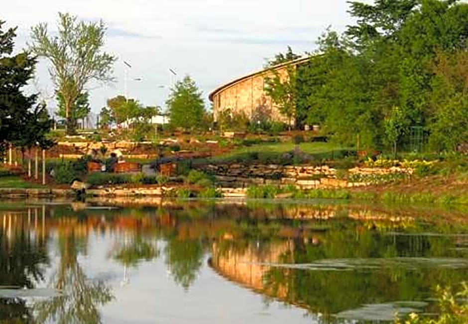 Embassy Suites by Hilton Kansas City Overland Park