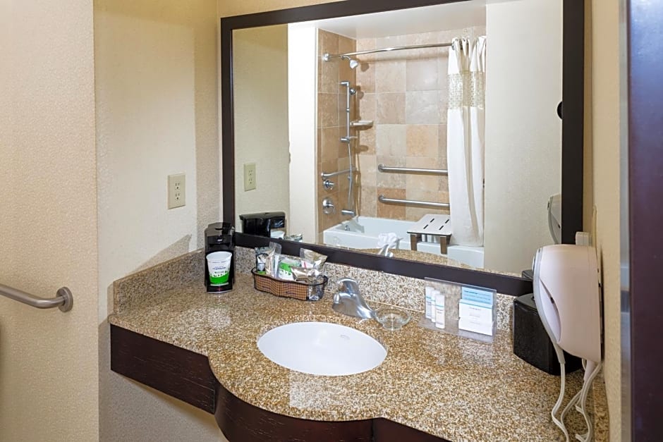 Hampton Inn & Suites Las Vegas South