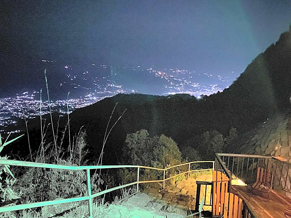 Bhanjyang Village Lodge