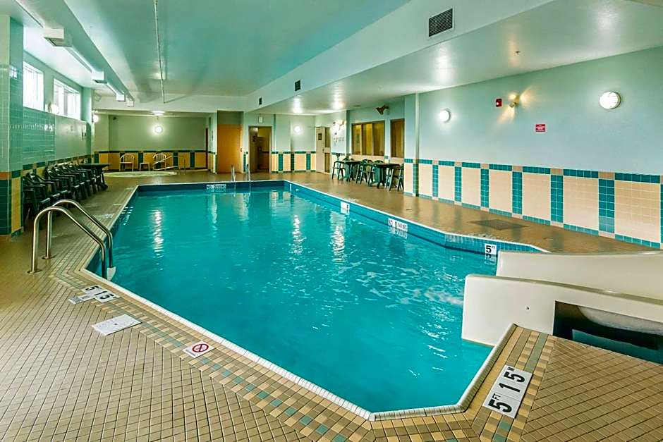 Comfort Inn & Suites
