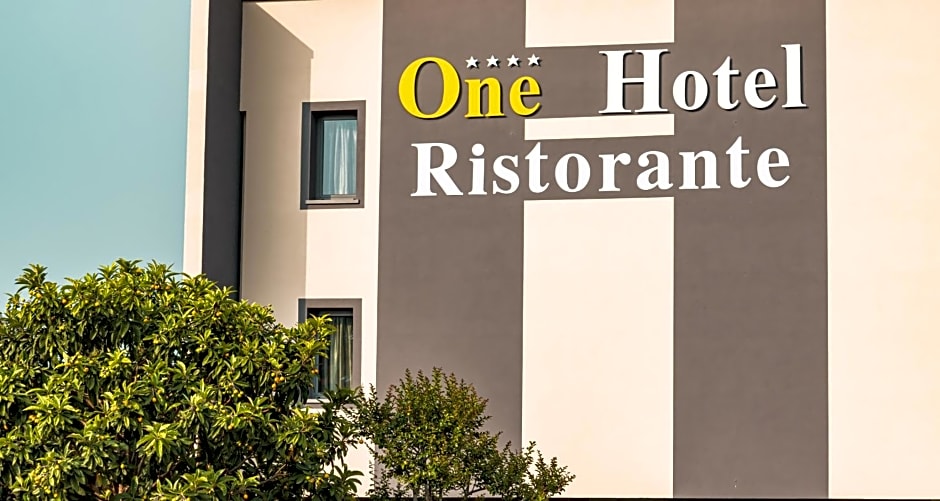 One Hotel & Restaurant
