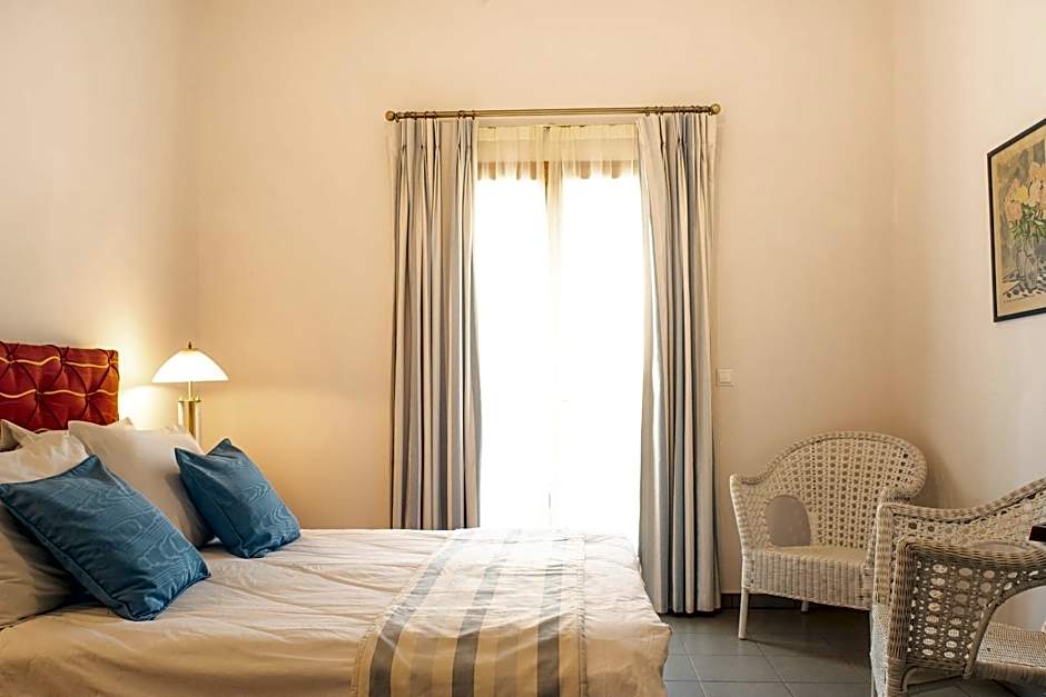 Lagou Raxi Country Hotel