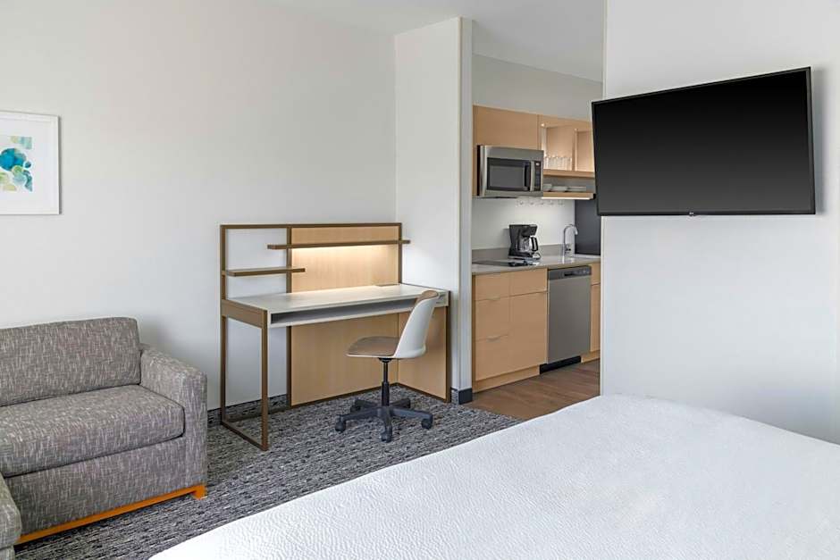 TownePlace Suites Detroit Taylor
