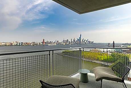 King Room with Balcony and View