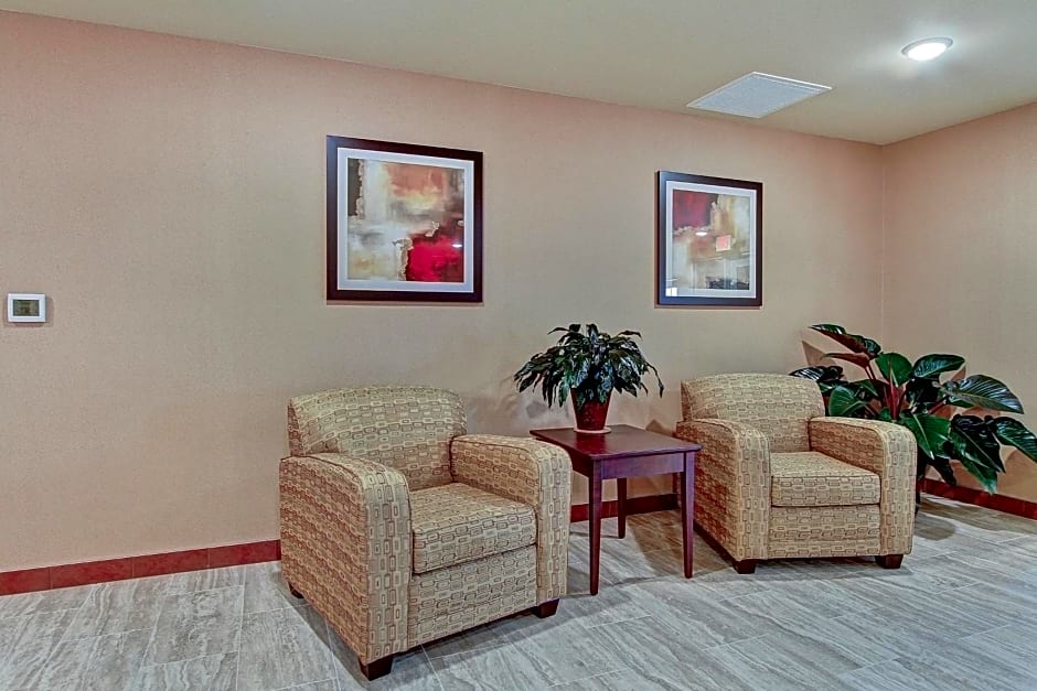 Cobblestone Hotel & Suites Pulaski/Green Bay