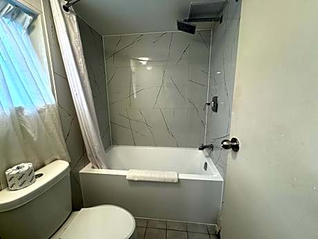 Efficiency Double Room with Two Double Beds - Non-Smoking