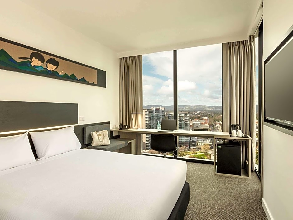 ibis Adelaide