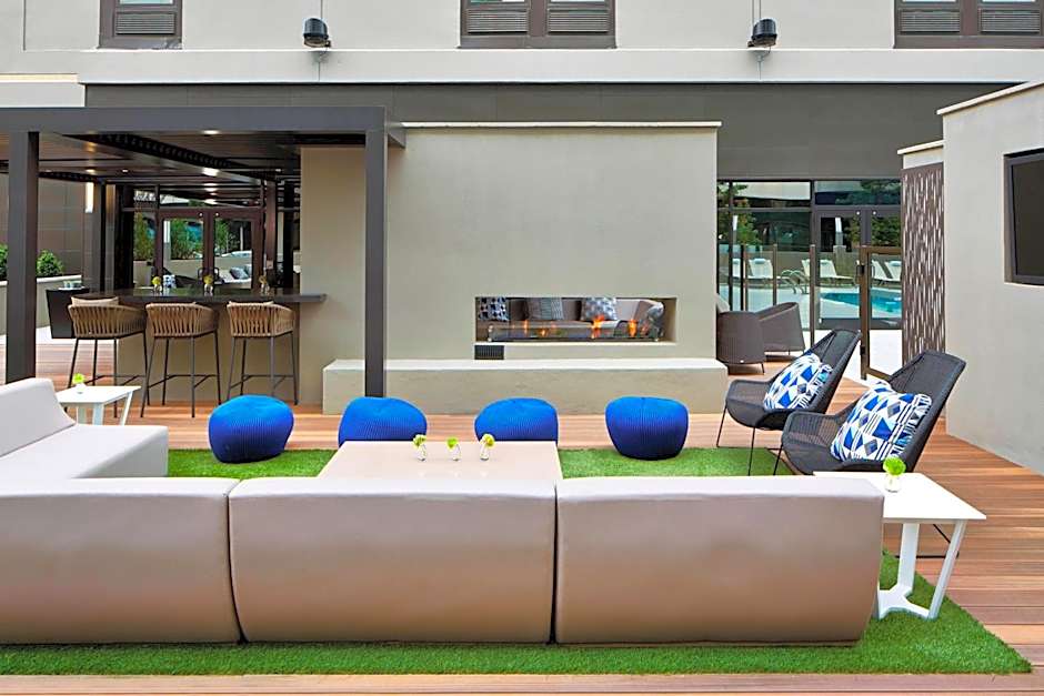 AC Hotel by Marriott Atlanta Downtown