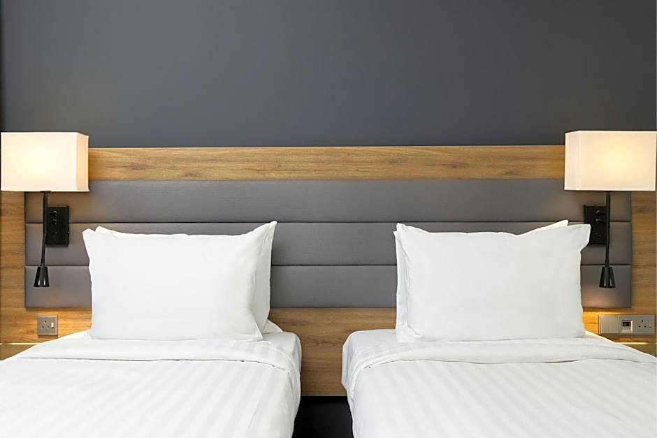 Moxy Glasgow Merchant City