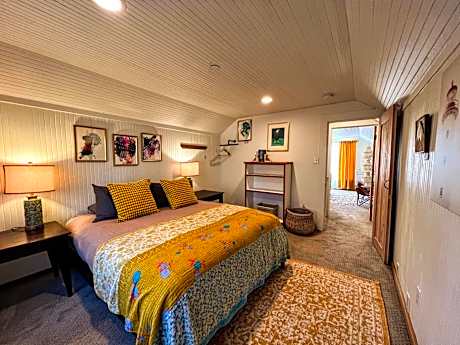 Sea Glass Inn